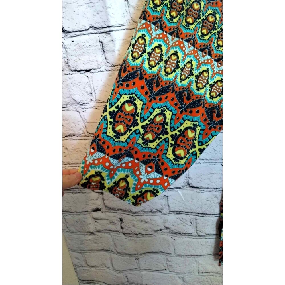 Susan Lawrence BOHO Style Blouse 3/4 elastic Sleeve Chain V Neck Closure L - Picture 9 of 9